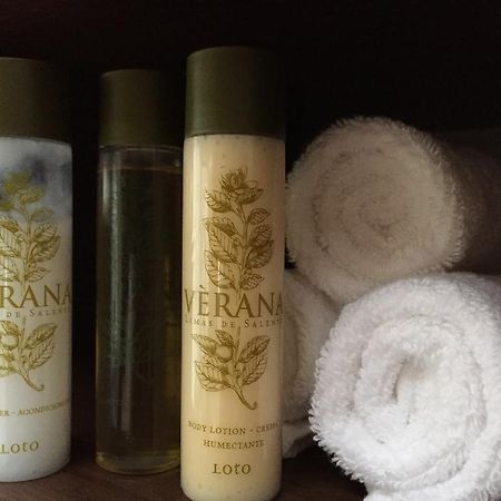 Hotel Lugano Suites ボゴタ エクステリア 写真