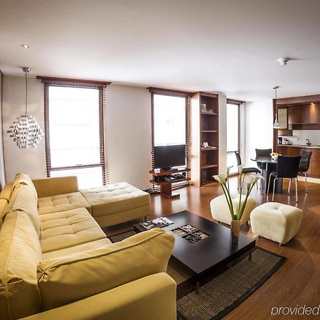 Hotel Lugano Suites ボゴタ エクステリア 写真