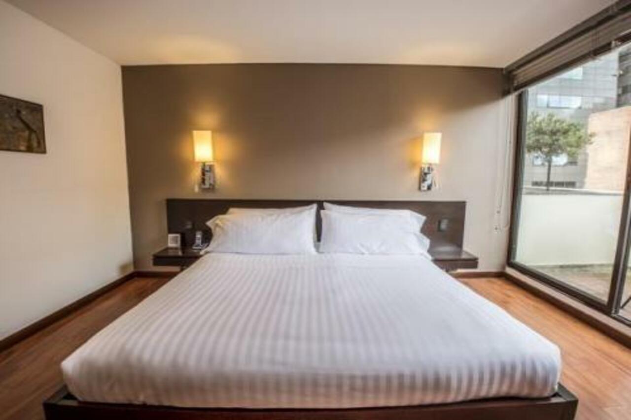 Hotel Lugano Suites ボゴタ エクステリア 写真