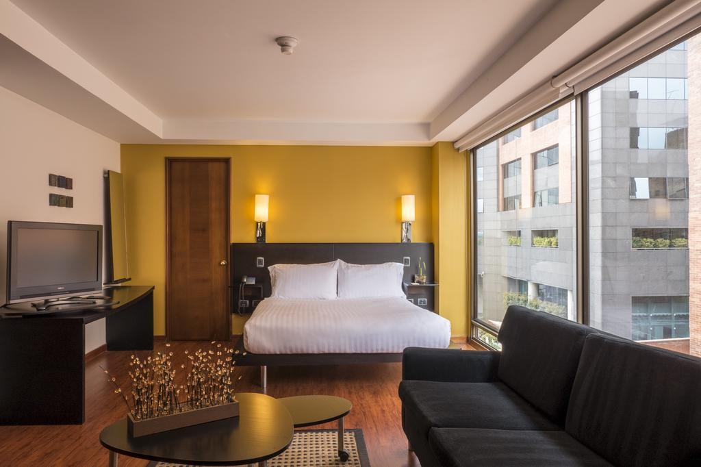 Hotel Lugano Suites ボゴタ エクステリア 写真