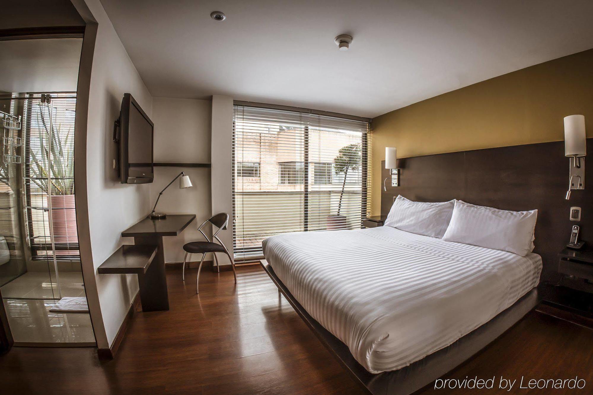 Hotel Lugano Suites ボゴタ エクステリア 写真