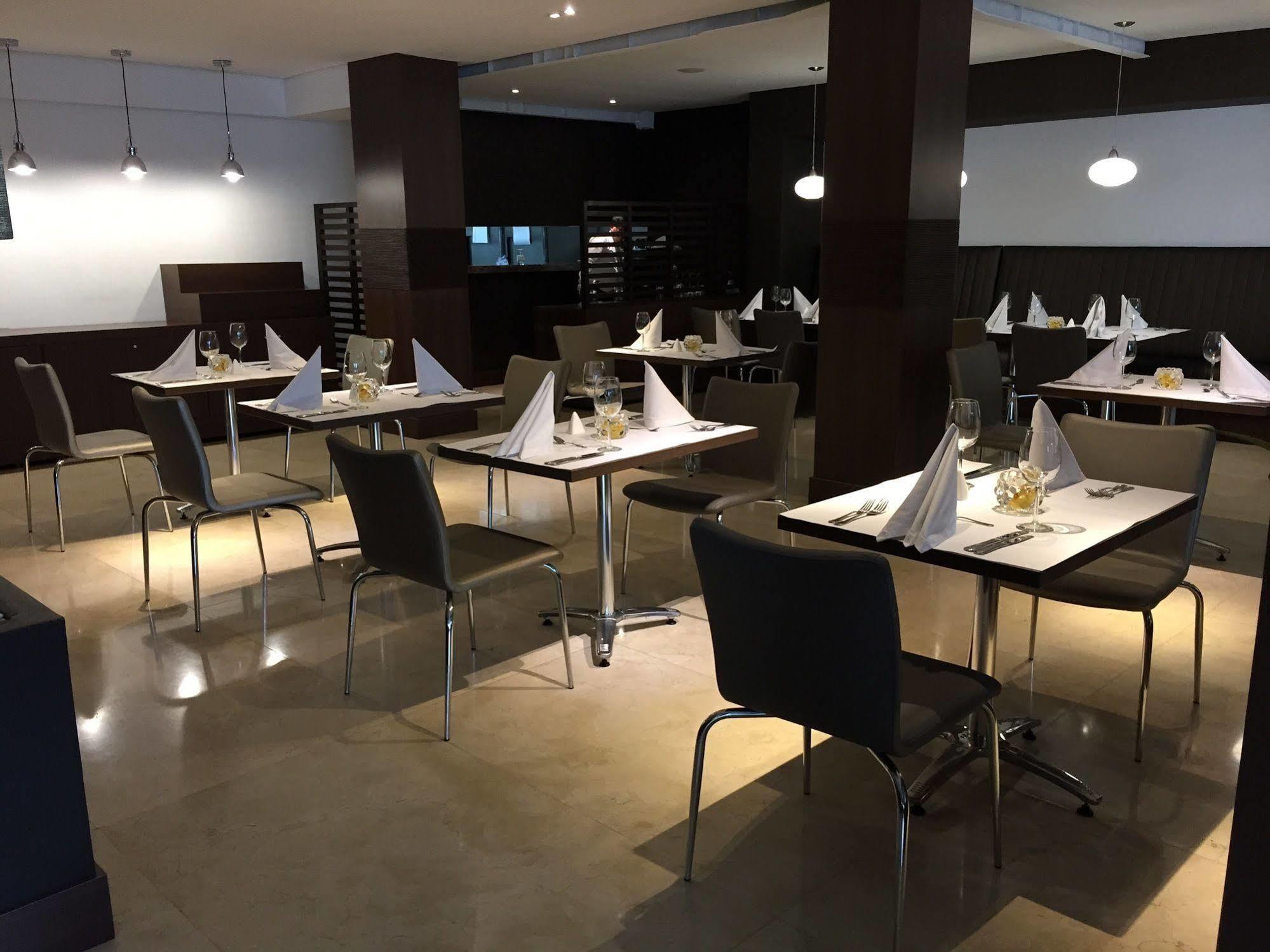 Hotel Lugano Suites ボゴタ エクステリア 写真