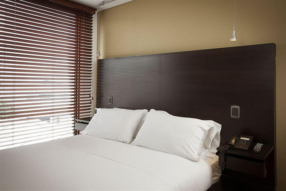 Hotel Lugano Suites ボゴタ エクステリア 写真